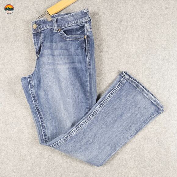 Maurices Straight Jeans Blue Medium Wash Chunky Stitch Denim Women's 11/12 Short - Picture 1 of 14